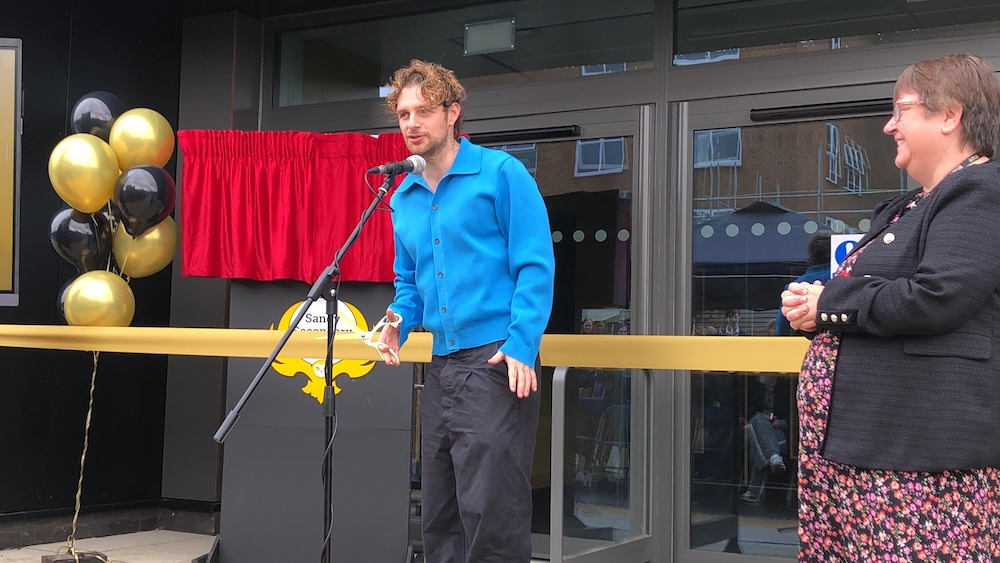 Tom Grennan and Executive Principal Karen Hayward at the Sandy Secondary School ribbon cutting ceremony